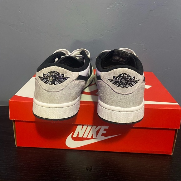 Jordan 1 bleached coral - Picture 4 of 4